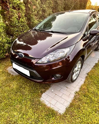 Ford Fiesta cena 21300 przebieg: 126617, rok produkcji 2011 z Łódź małe 277